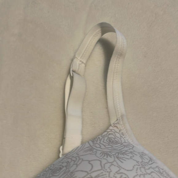 Women’s bra size 36C - Picture 5 of 11